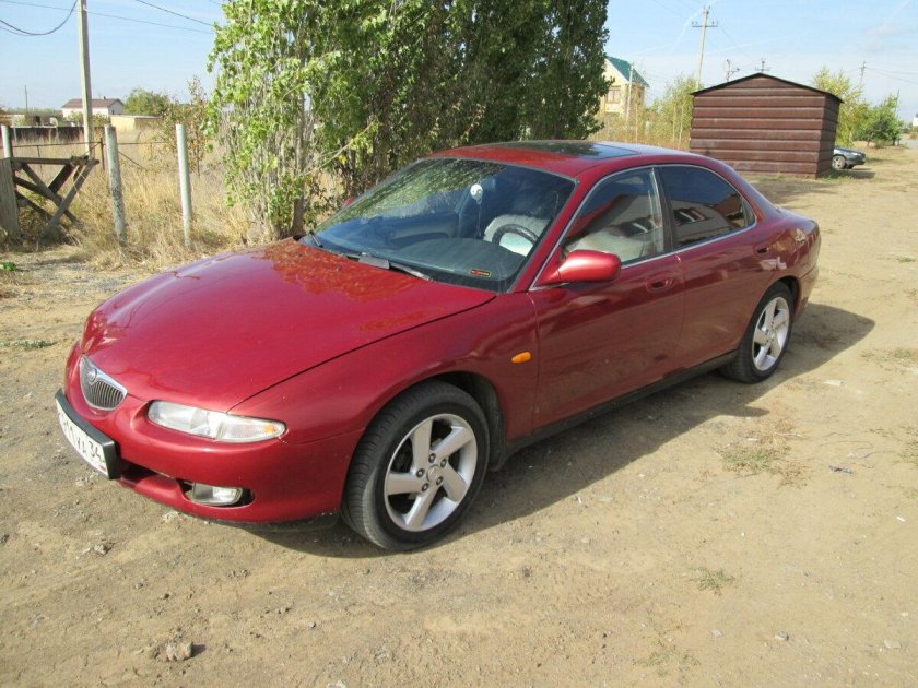 Мазда Кседос 6