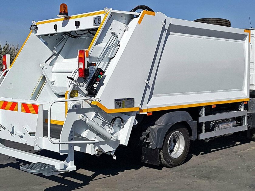 Мусоровоз Isuzu