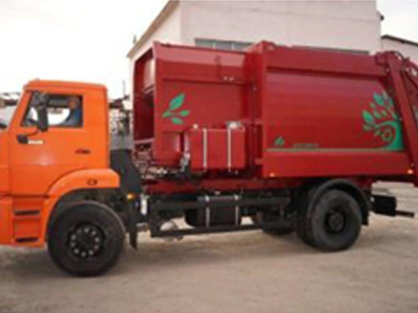 Мусоровоз КАМАЗ С боковой загрузкой 53605