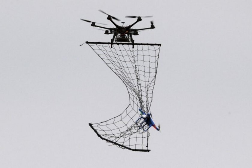 Дрон перехватчик дронов