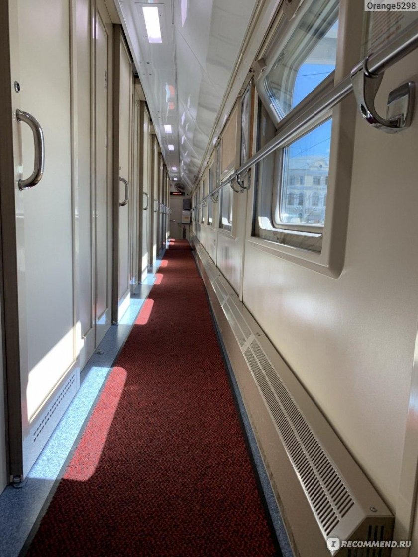 Поезд Северная Пальмира двухэтажный Санкт-Петербург Адлер