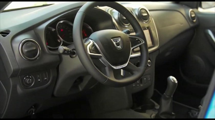 Dacia Sandero 3 салон