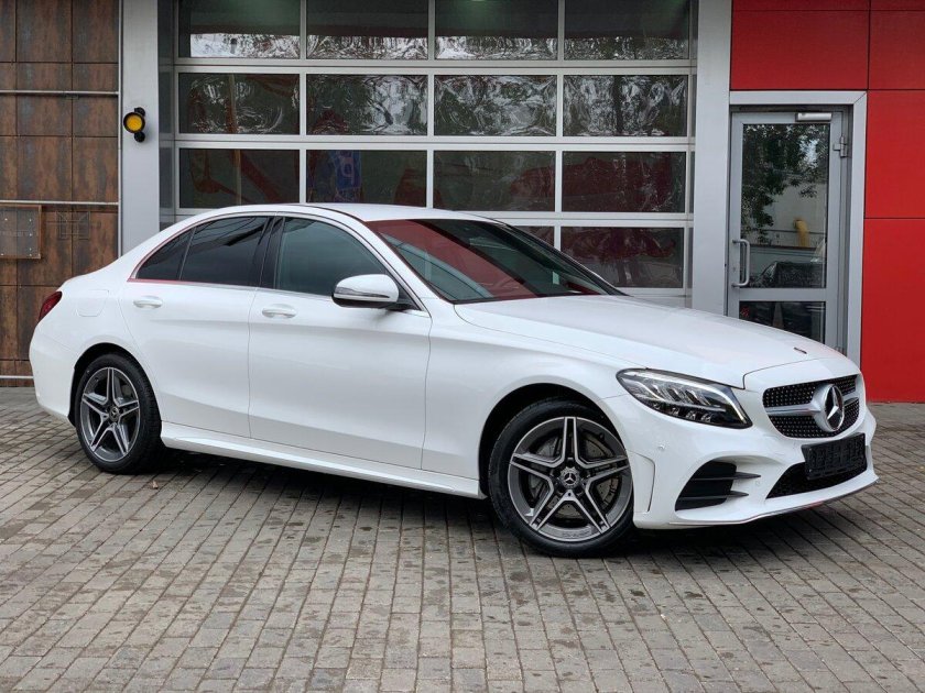 Мерседес w205 белый