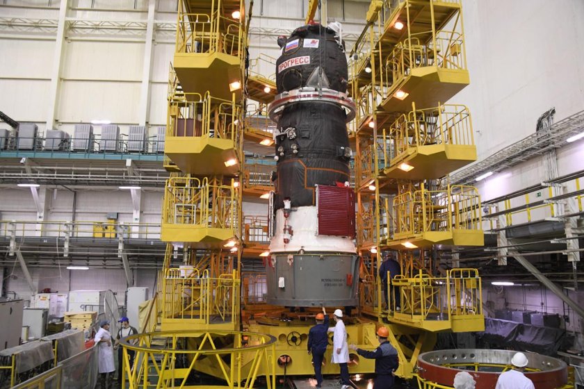 Грузовой корабль Прогресс МС-20