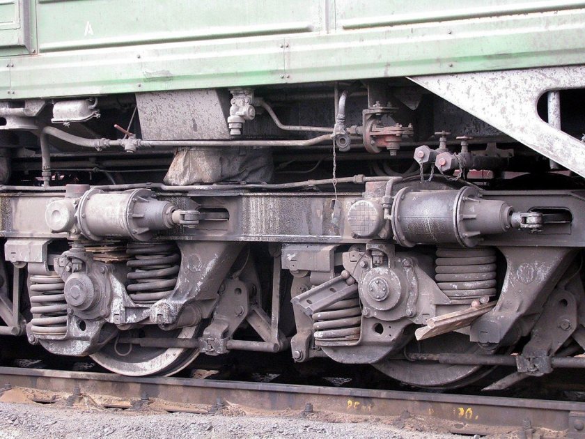 Тележка тепловоза 2тэ10м