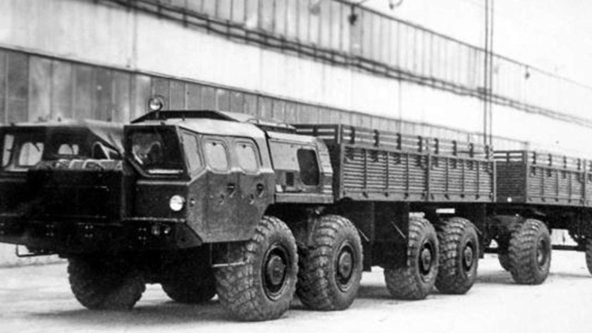 Автомобиль МАЗ-7911