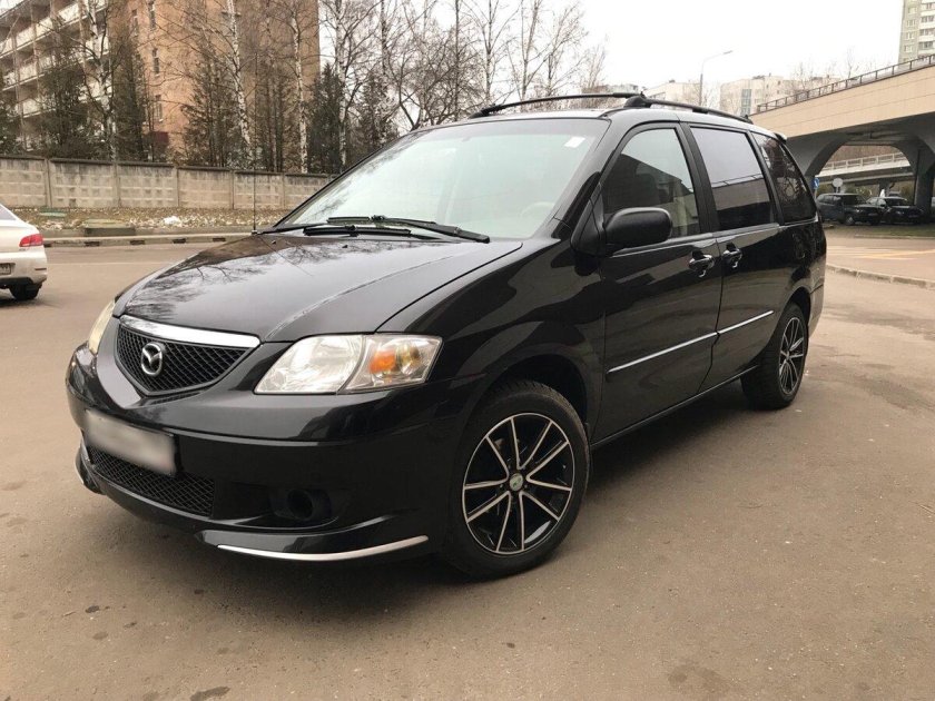 Мазда МПВ 2 черная