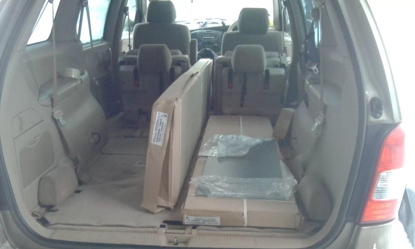 Мазда МПВ 2001 багажник