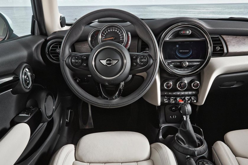 Мини Купер 2015 салон