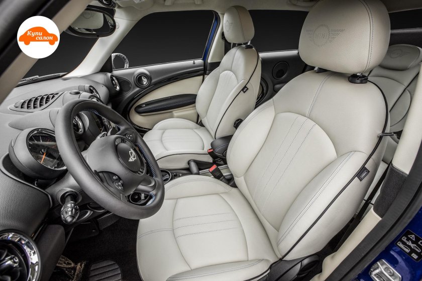 Mini Cooper Countryman 2021 салон
