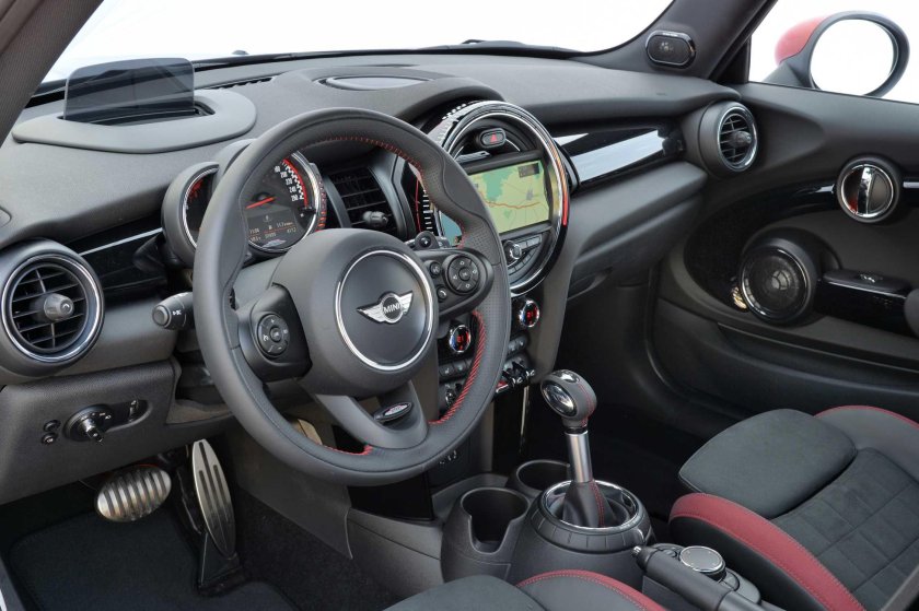 Мини Купер Hatch 2013