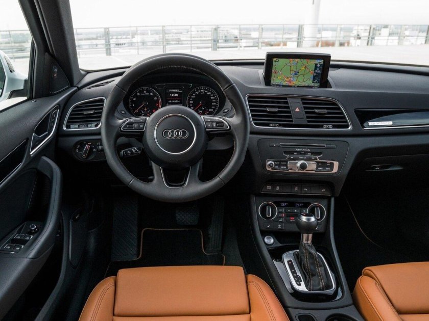 Audi q3 салон