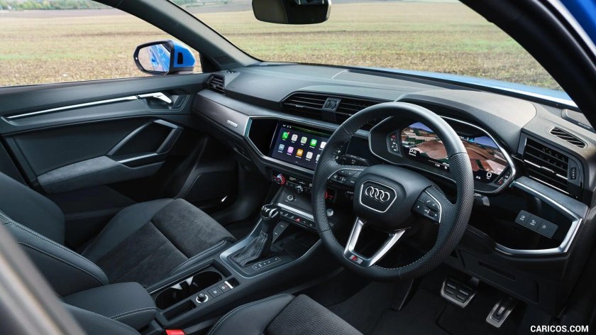 Audi q3 Sportback салон