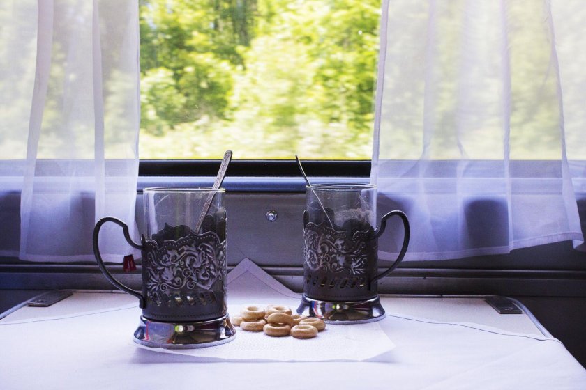 Подстаканник в поезде