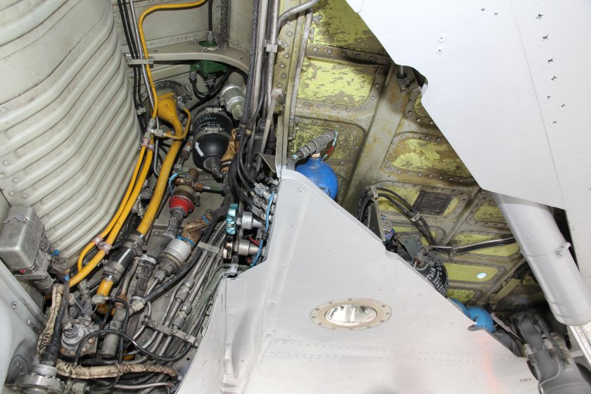 Миг-21 шасси