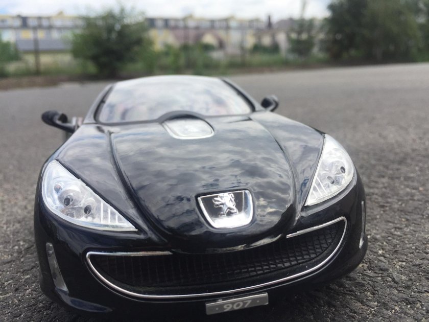 Bburago Peugeot 907