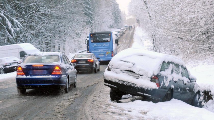 Занос на зимней дороге