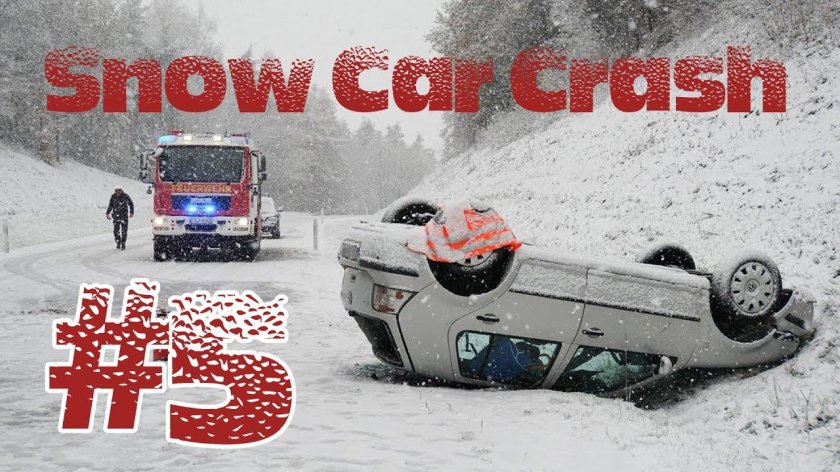 Авария на скользкой дороге