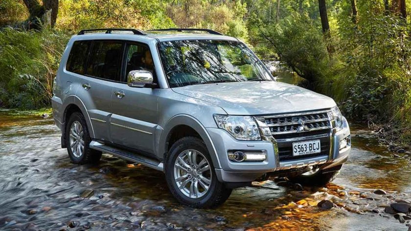 Джип Митсубиси Паджеро