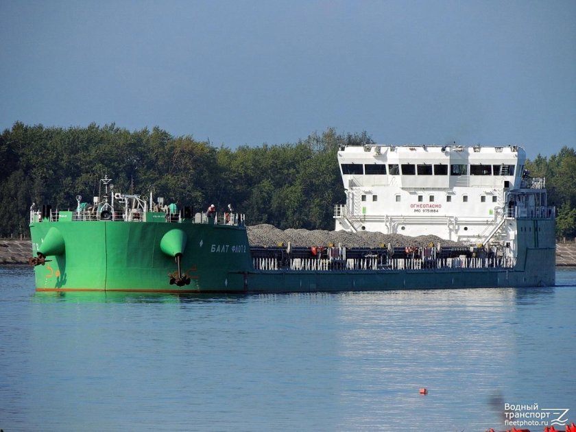 Балтфлот 2 танкер