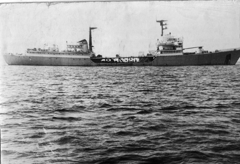 Танкер Дунай проект 577