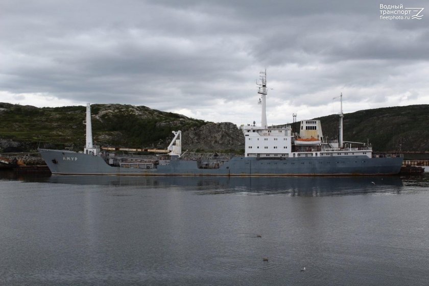 Танкер Амур Оленья губа