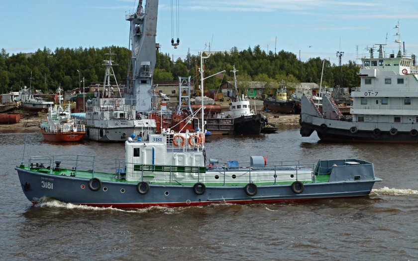 Теплоход РМ-376 Ярославец