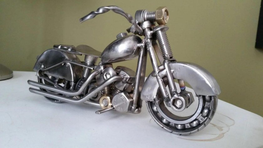 Макет мотоцикла из металла
