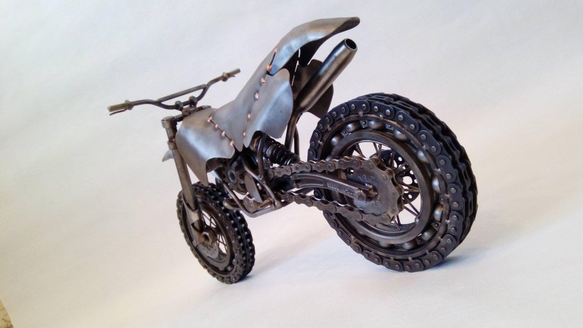 Поделка мотоцикл