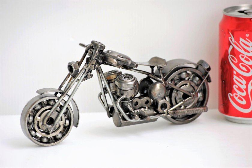Модельки мотоциклов из металла