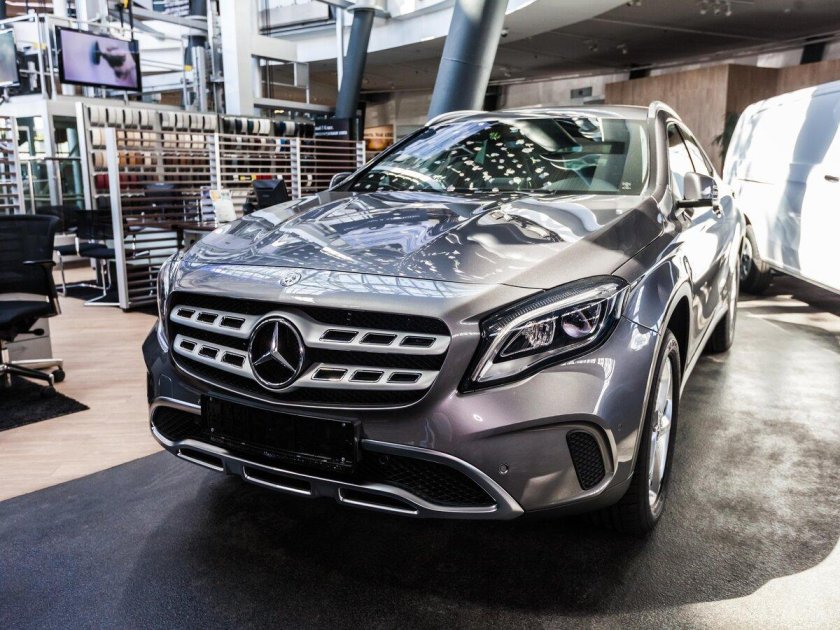 GLA 200 Mercedes 2019