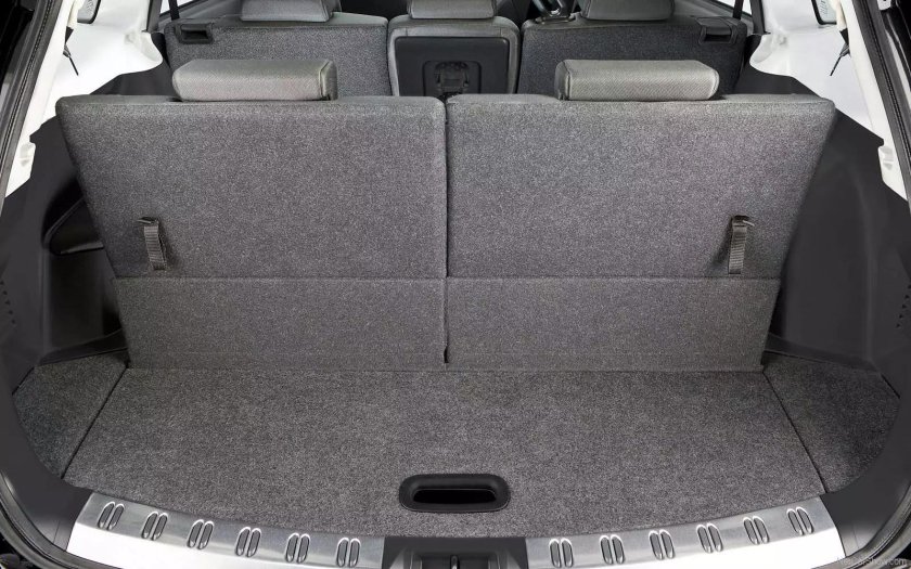 Nissan Qashqai+2 салон