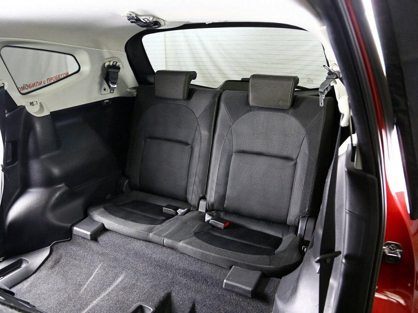 Nissan Qashqai+2 салон