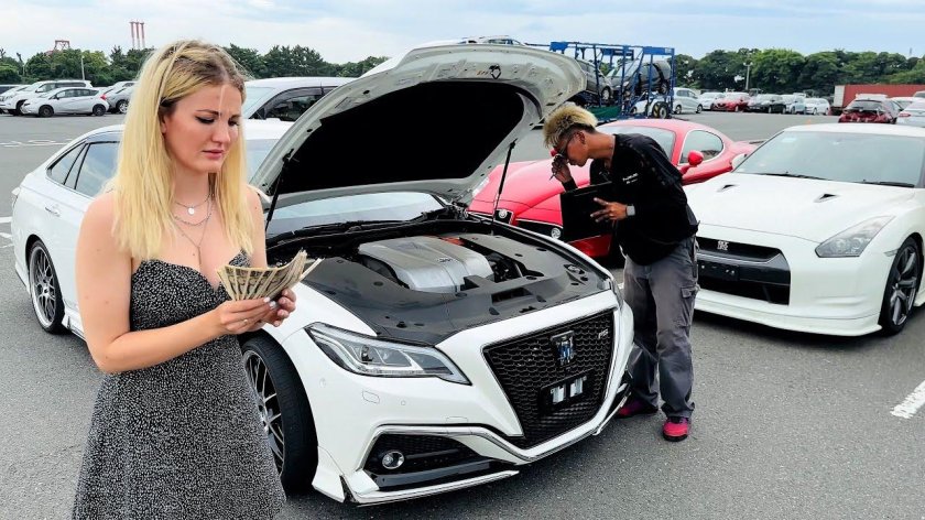 Тойота Краун 2022