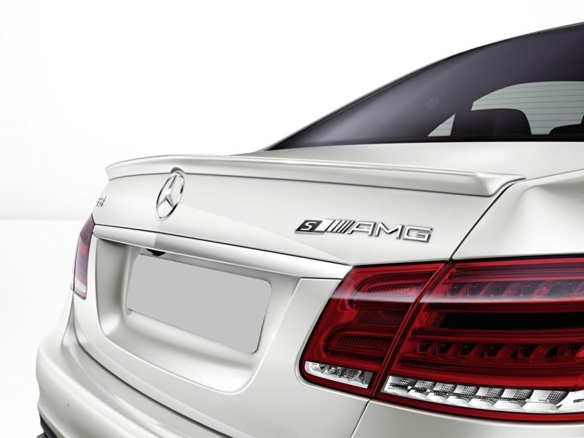 Спойлер АМГ w212