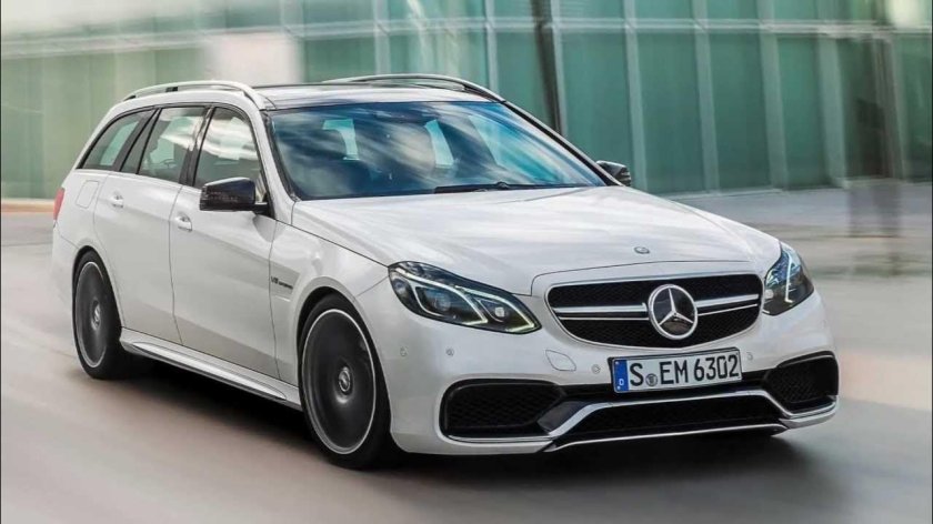 Мерседес Бенц е 212 универсал