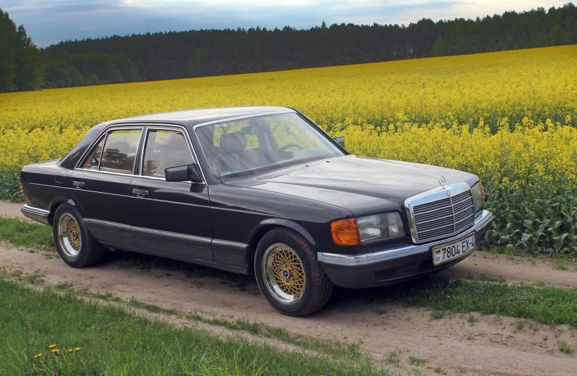 Mercedes-Benz w126