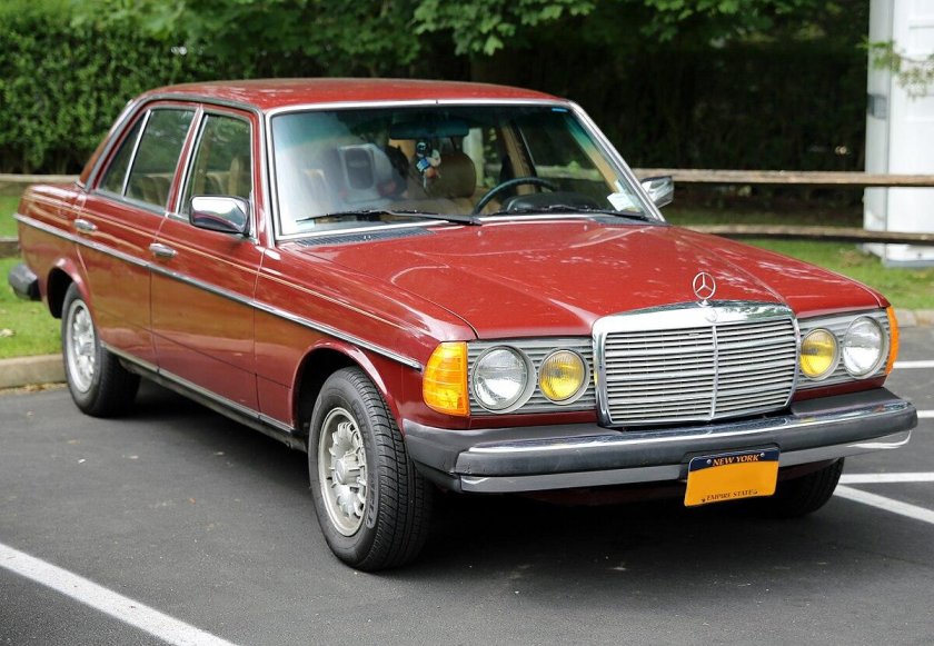 Mercedes-Benz w123 240