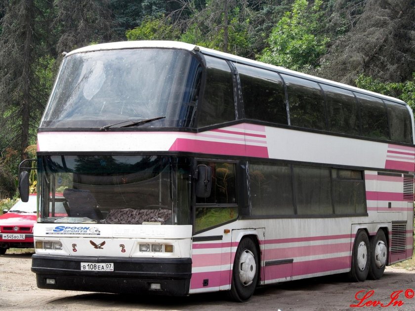 Неоплан n122 Skyliner