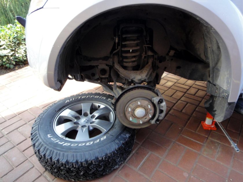 Колодки задние Митсубиси л200