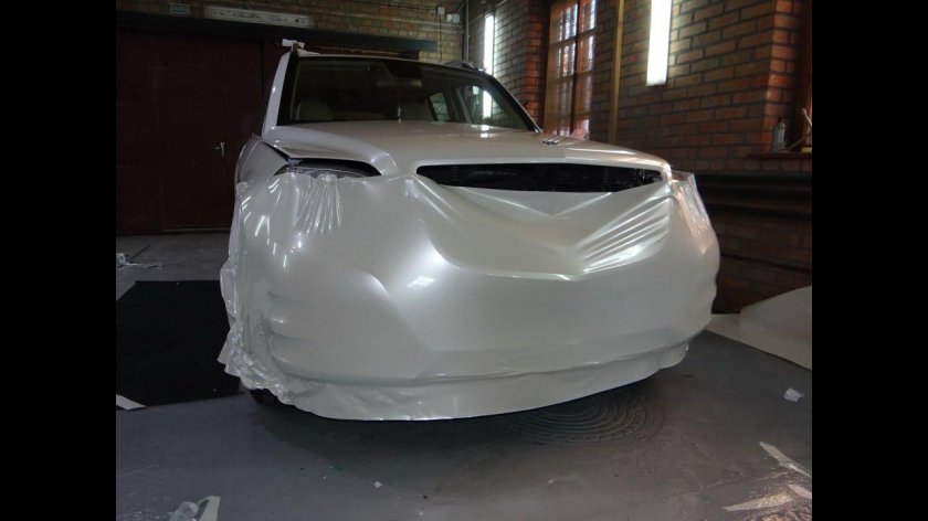 Мерседес белый перламутровый