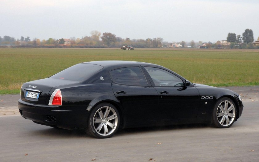 Maserati Quattroporte Sport gt s 2007