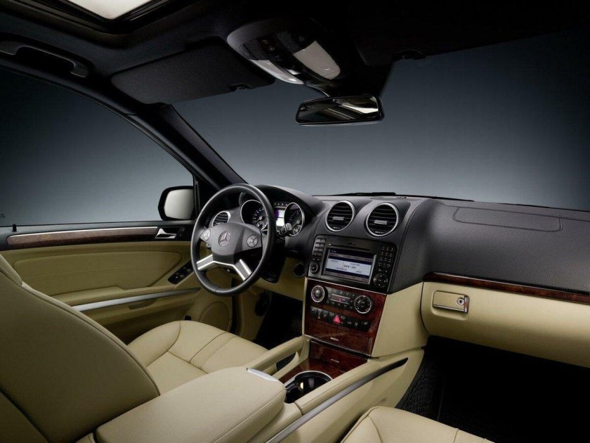 Mercedes-Benz w164 салон