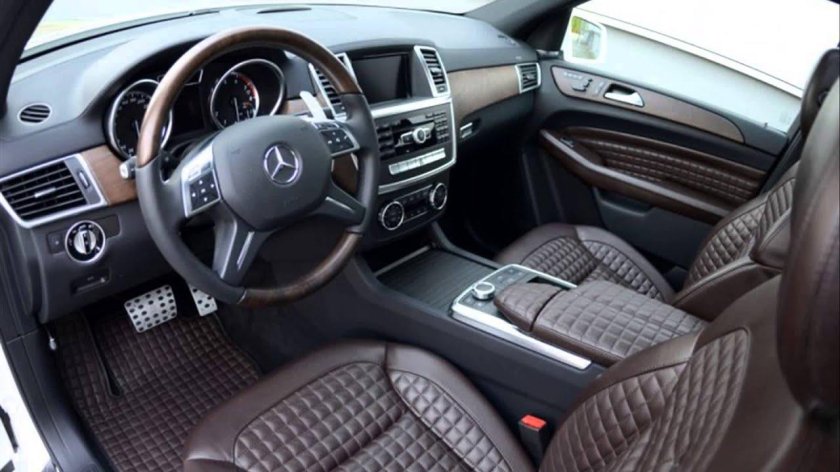 Мерседес мл 63 АМГ салон