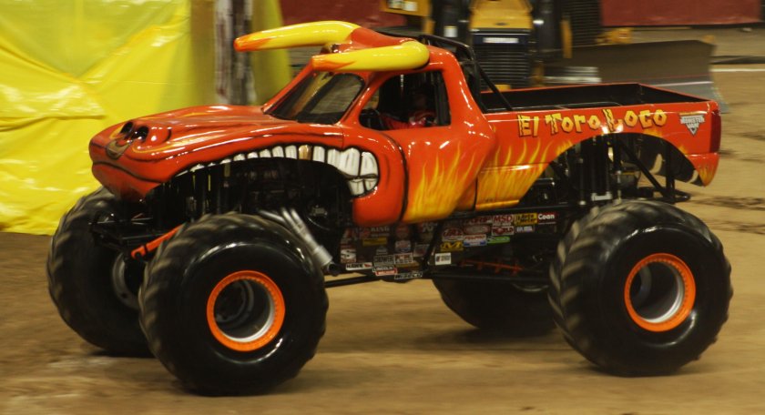Монстр трак el Toro Loco