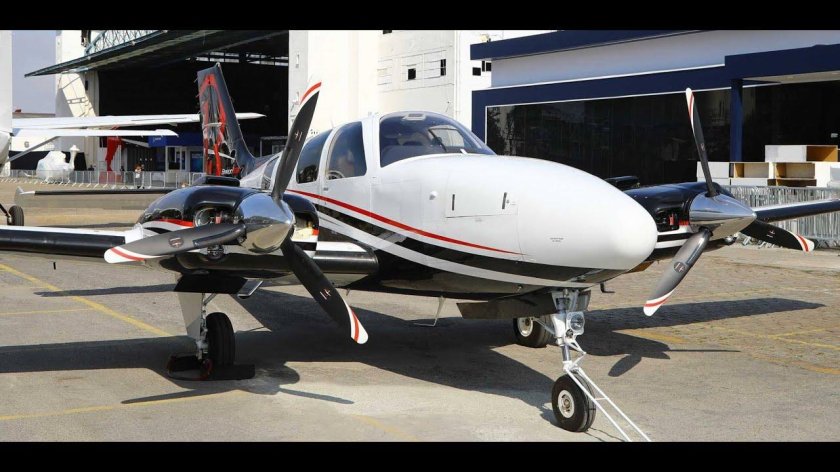 Бичкрафт Барон 58