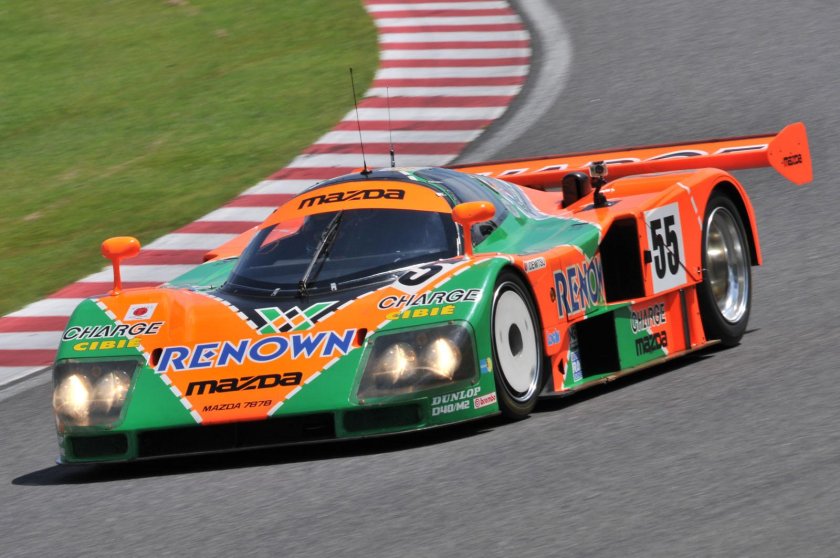 Mazda 787b скорость