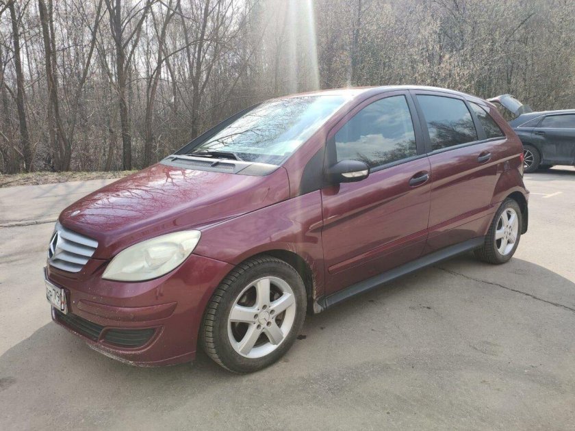 Мерседес b class 2005