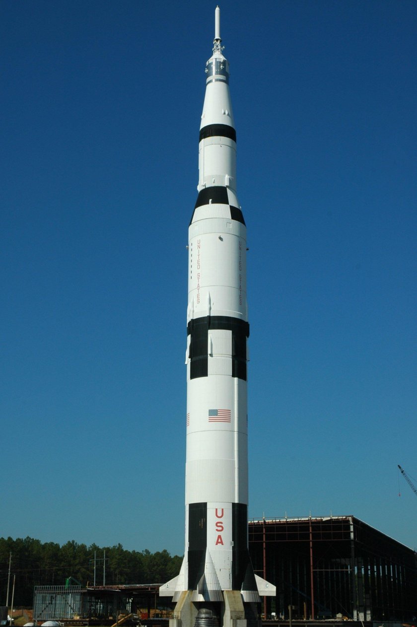 Сатурн 5 Аполлон