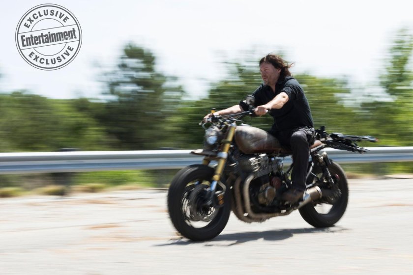 Норман Ридус на байке